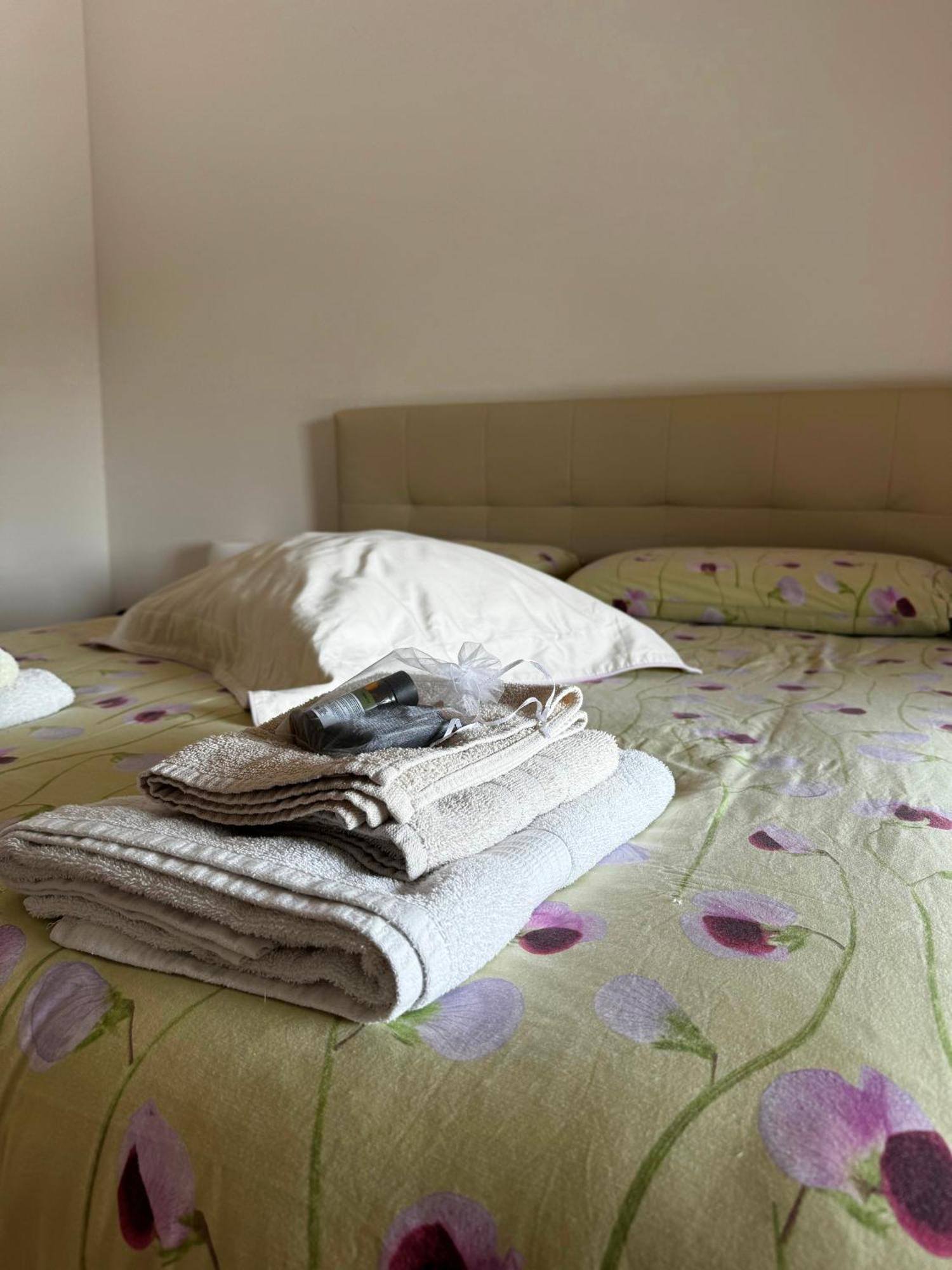 Antico Borgo Di Liteggio Bed & Breakfast Cologno al Serio Ngoại thất bức ảnh